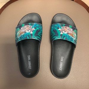 Johnny Was pool slides